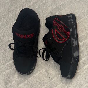 Heelys Kids Black Sneakers with Red Highlights